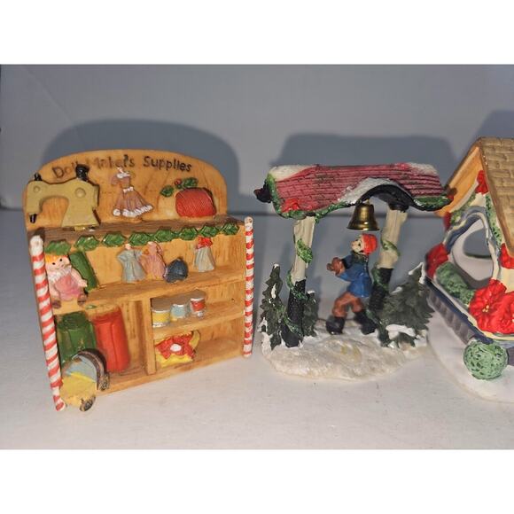 Christmas Village Doll Maker Boy In Gazebo Poinsettia Gazebo 2 Trees 5 Pieces! - Picture 2 of 6